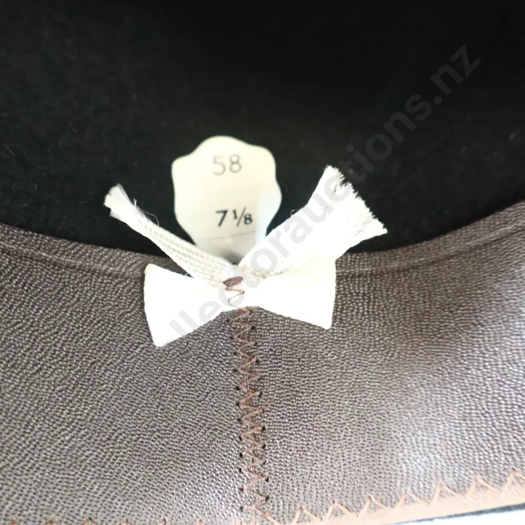 NZ Fire service Parade Hat  Image 1++