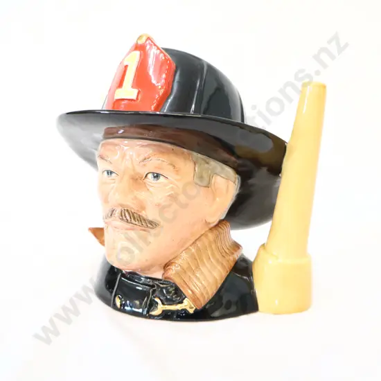 Toby Jug ( Royal Doulton )