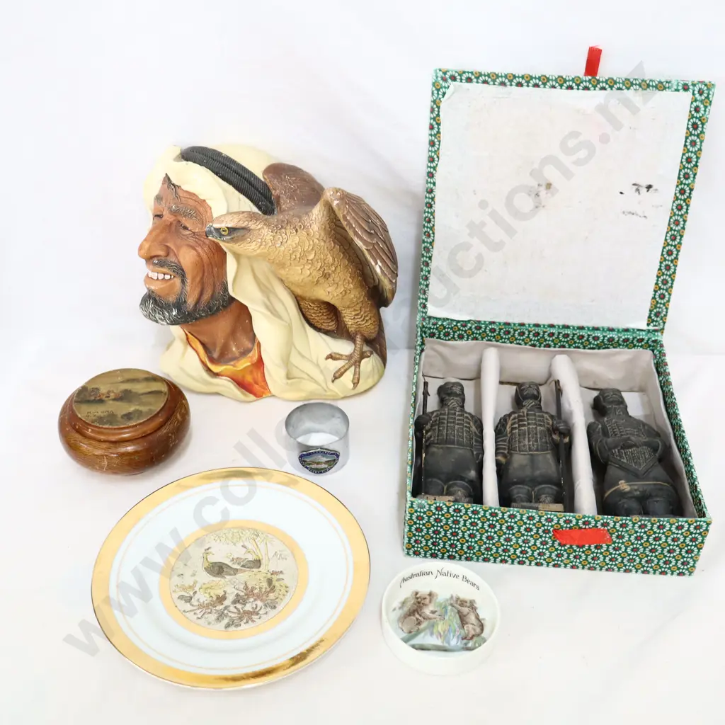 Assorted Souvenirs   x 6 items  Image 1++