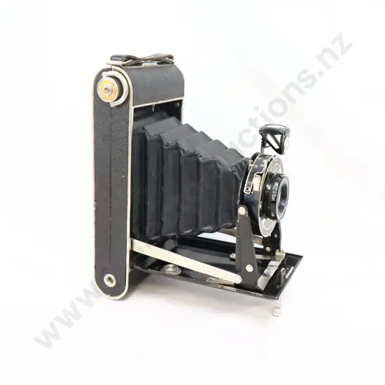 Kodak  Junior 616 Camera & case 