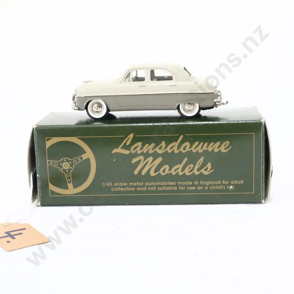 1/43 Landsdown Models 1953 Ford Zephyr Zodiac Image 1++