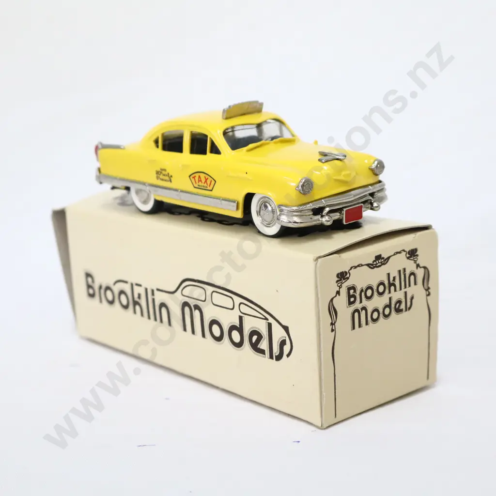 1/43 Brooklin Models 1953 Kaiser Manhatten Taxi Image 1++