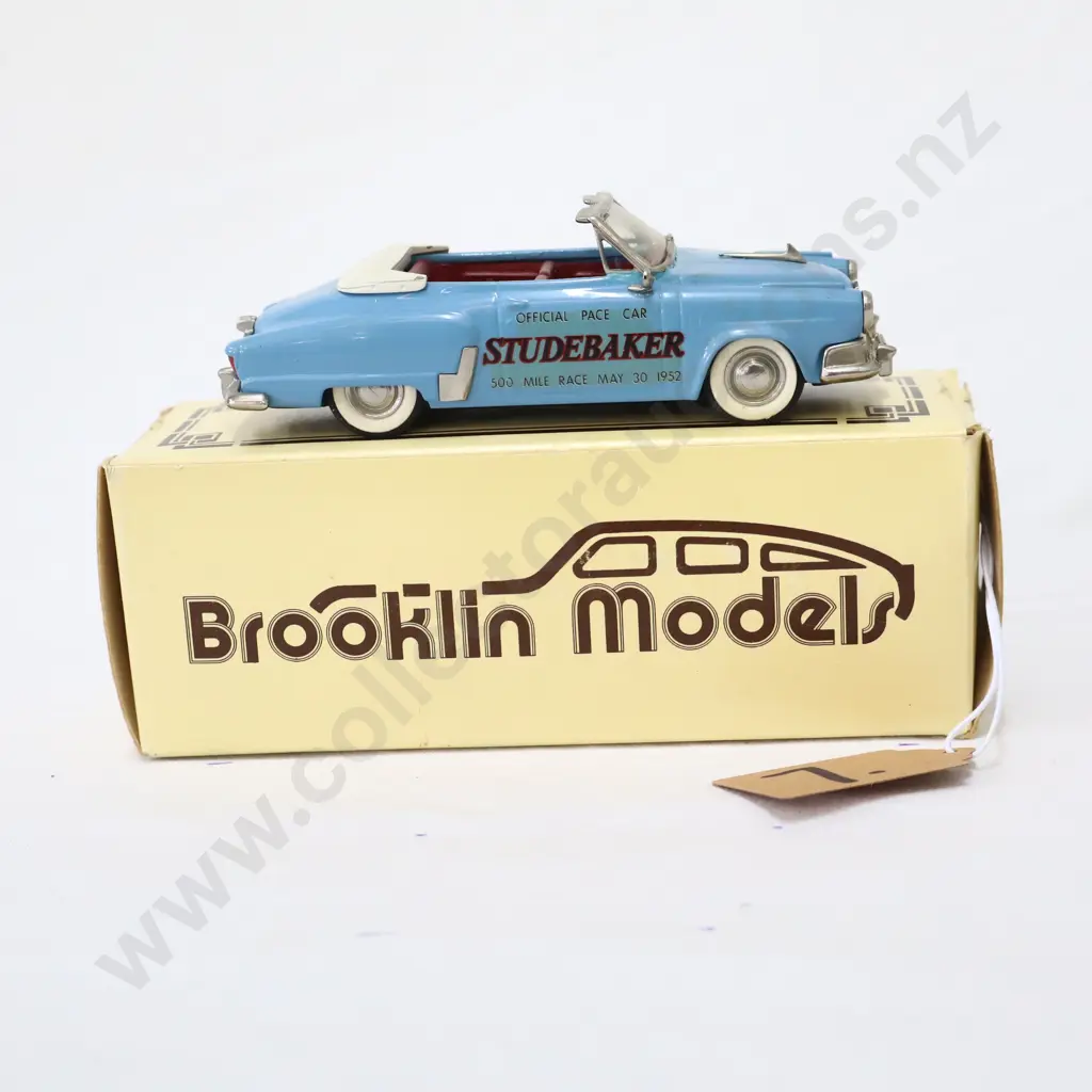 1/43 Brooklin Models 1952 Studebaker Commander Indianapolis Pace Car Image 1++