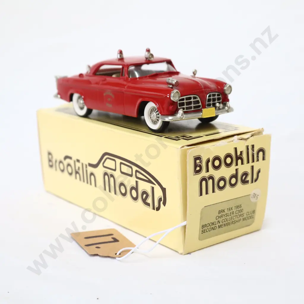 1/43 Brooklin Models Chrysler C300 Brooklin Collectors Club Second Membership Model Image 1++