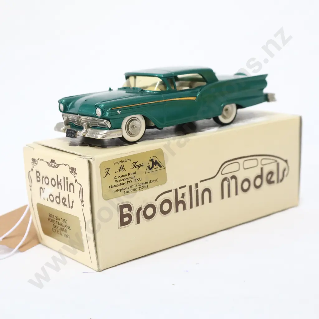 1/43 Brooklin Models 1957 Ford Fairlane Skyliner Image 1++