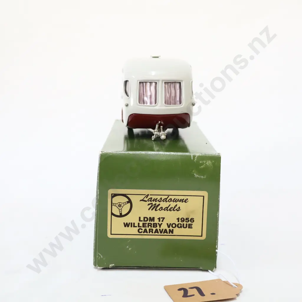 1/43 Landsdown Models 1956 Willerby Vougue Caravan Image 1++