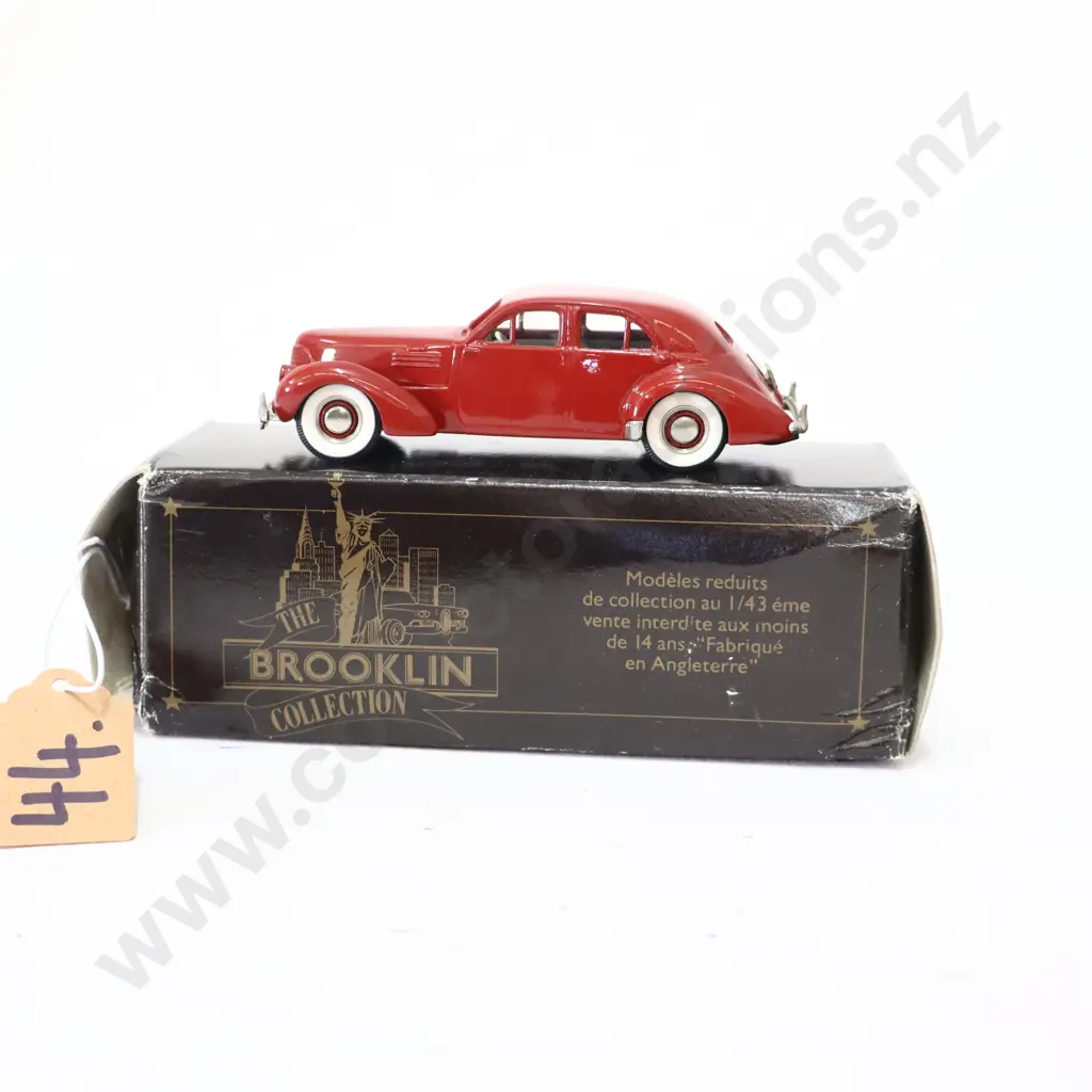 1/43 Brooklin Models 1941 Hupmobile Model 115R Skylark Custom Touring Sedan Image 1++