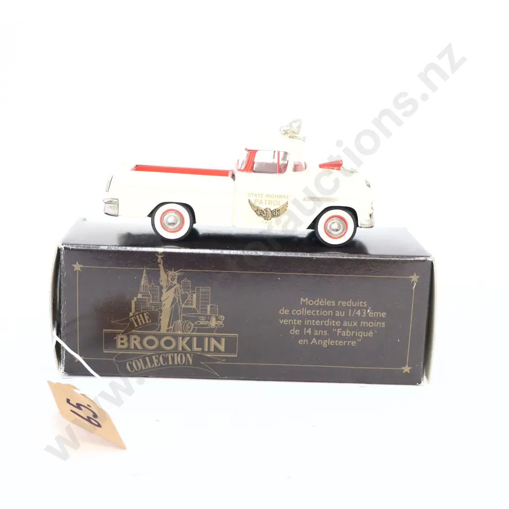 1/43 Brooklin Models 1955 Chevrolet Cameo Image 1++
