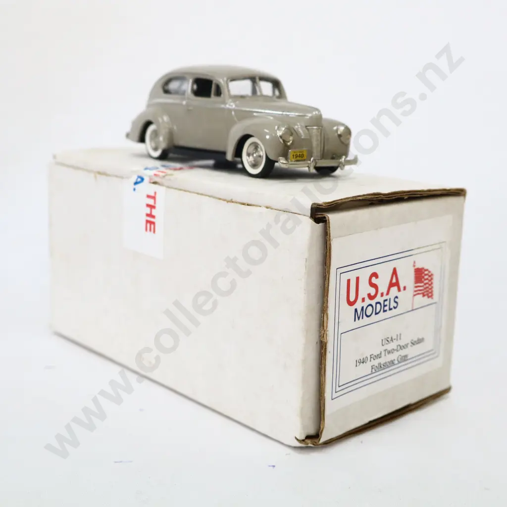 1/43 USA Models 1940 Ford Two Door Sedan Image 1++