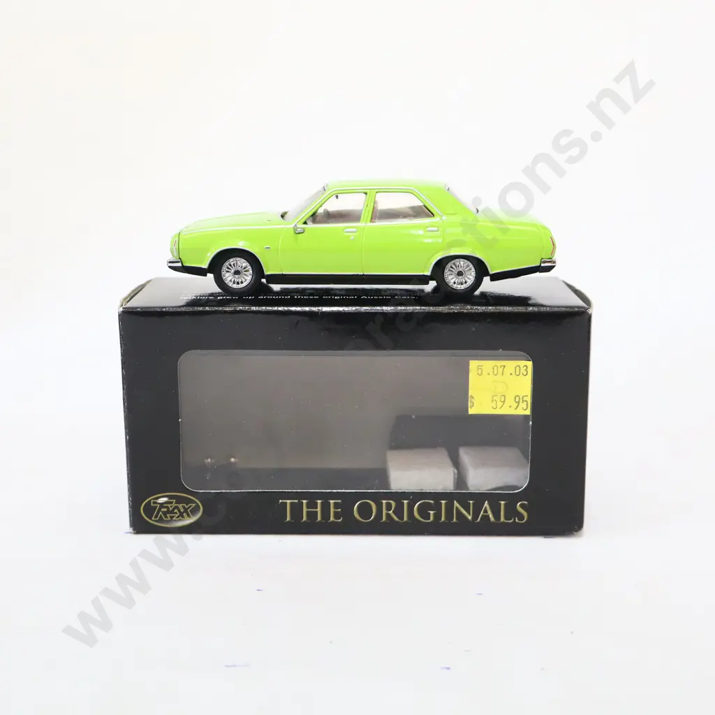 1/43 Trax Leyland P76 Super Image 1++