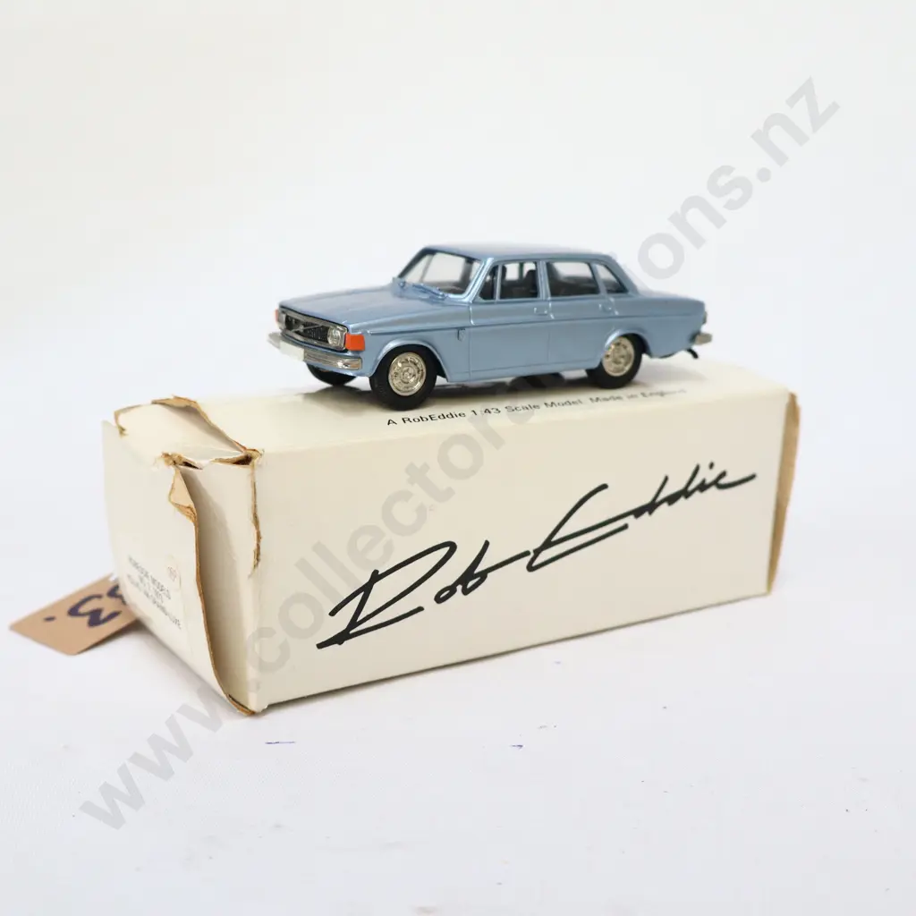 1/43 Rob Eddie 1973 Volvo 144 Grand Luxe Image 1++