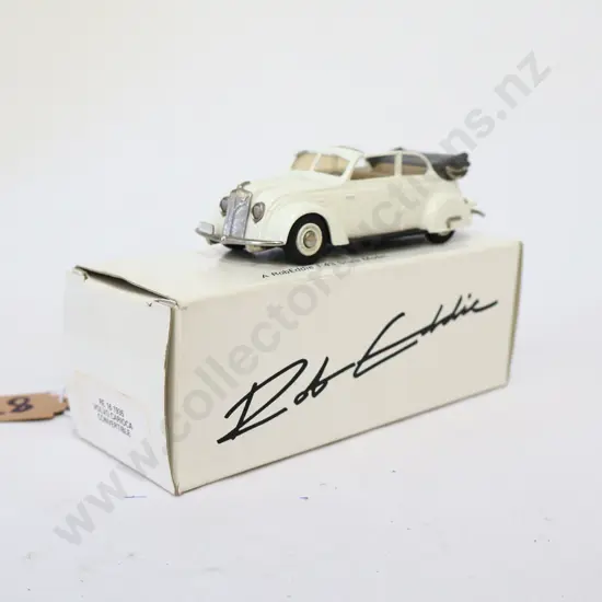 1/43 Rob Eddie 1935 Volco Carioca Convertible