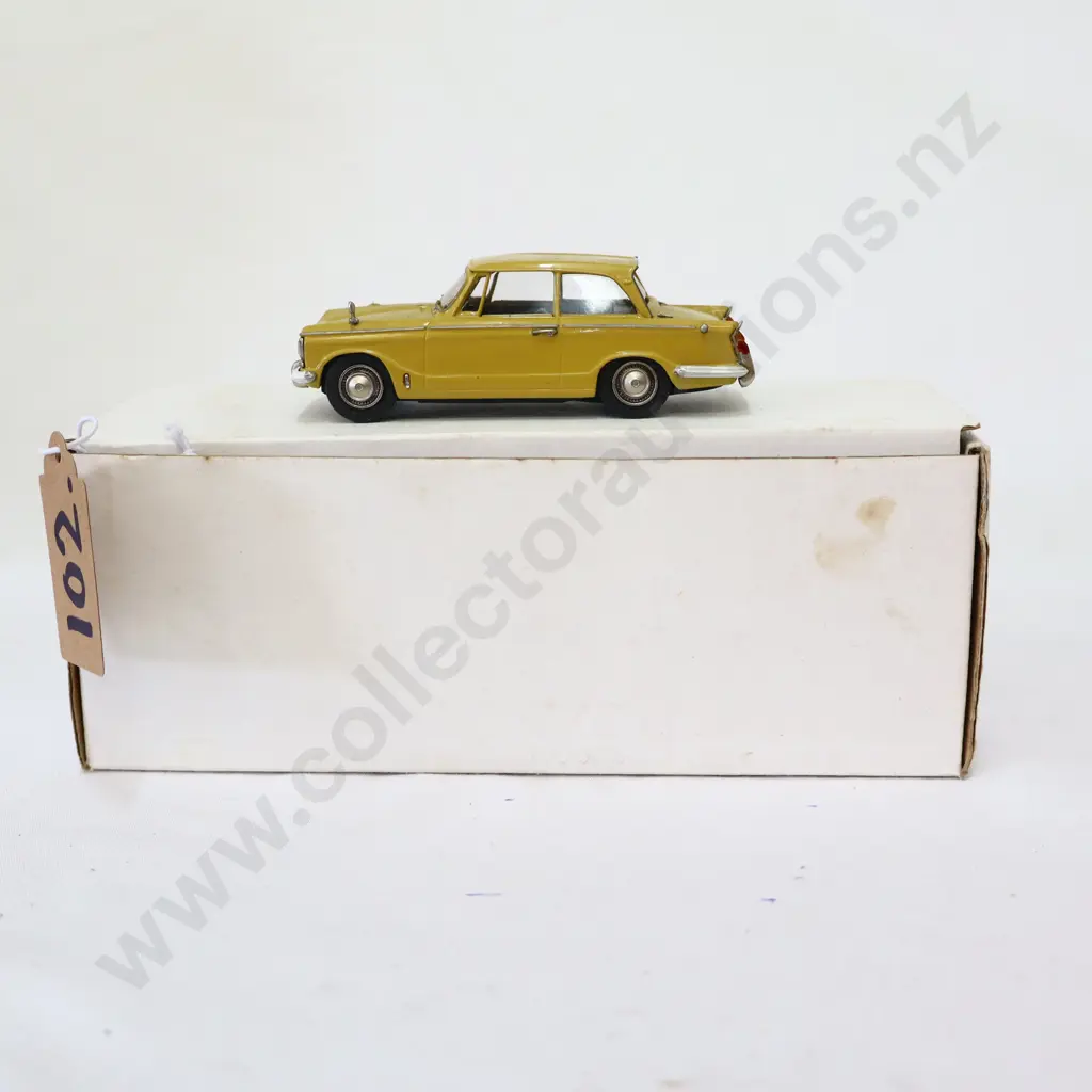 1/43 Kenna Models Triumph Herald 13 of 60 Image 1++