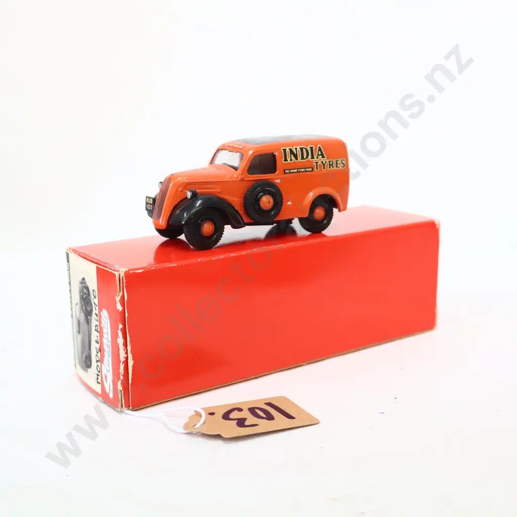 1/43 Somerville Models Fordson 5CWT Van India Tyres Image 1++