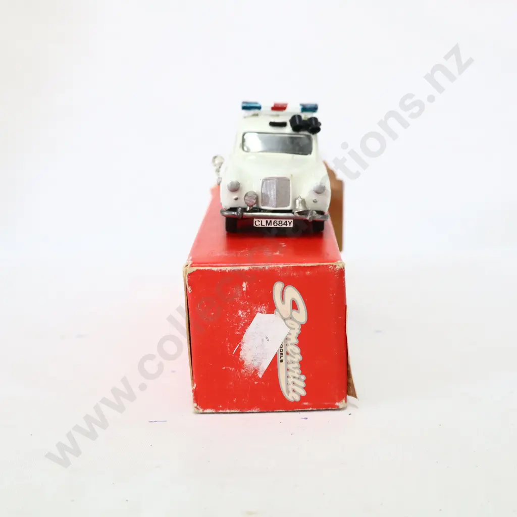 1/43 Somerville Models Austin FX4 Taxi Image 1++
