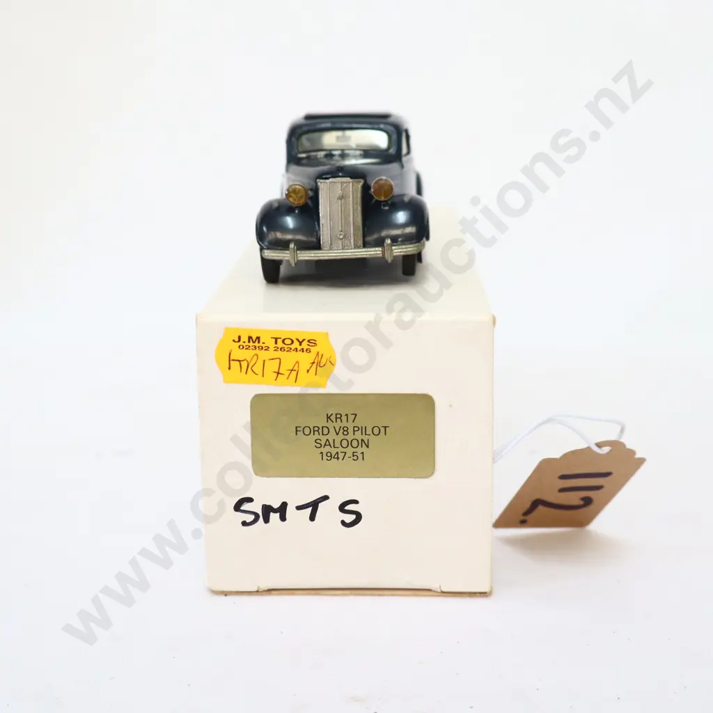 1/43 K & R Replicas Ford V8 Pilot 1947-51 Image 1++