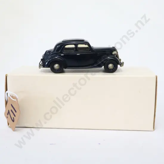 1/43 K & R Replicas Ford V8 Pilot 1947-51