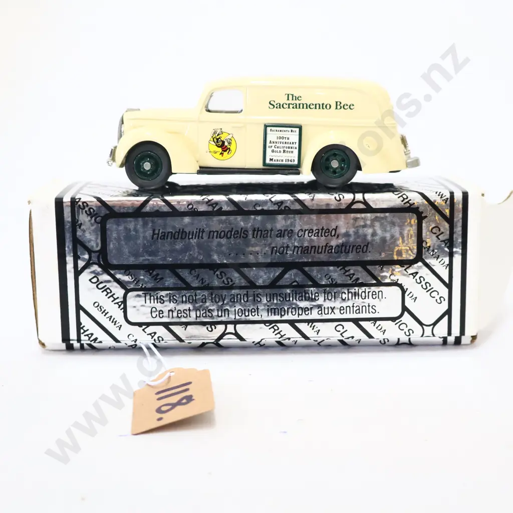 1/43 Durham Classics Ford Panel Van THe Sacramento Bee Image 1++