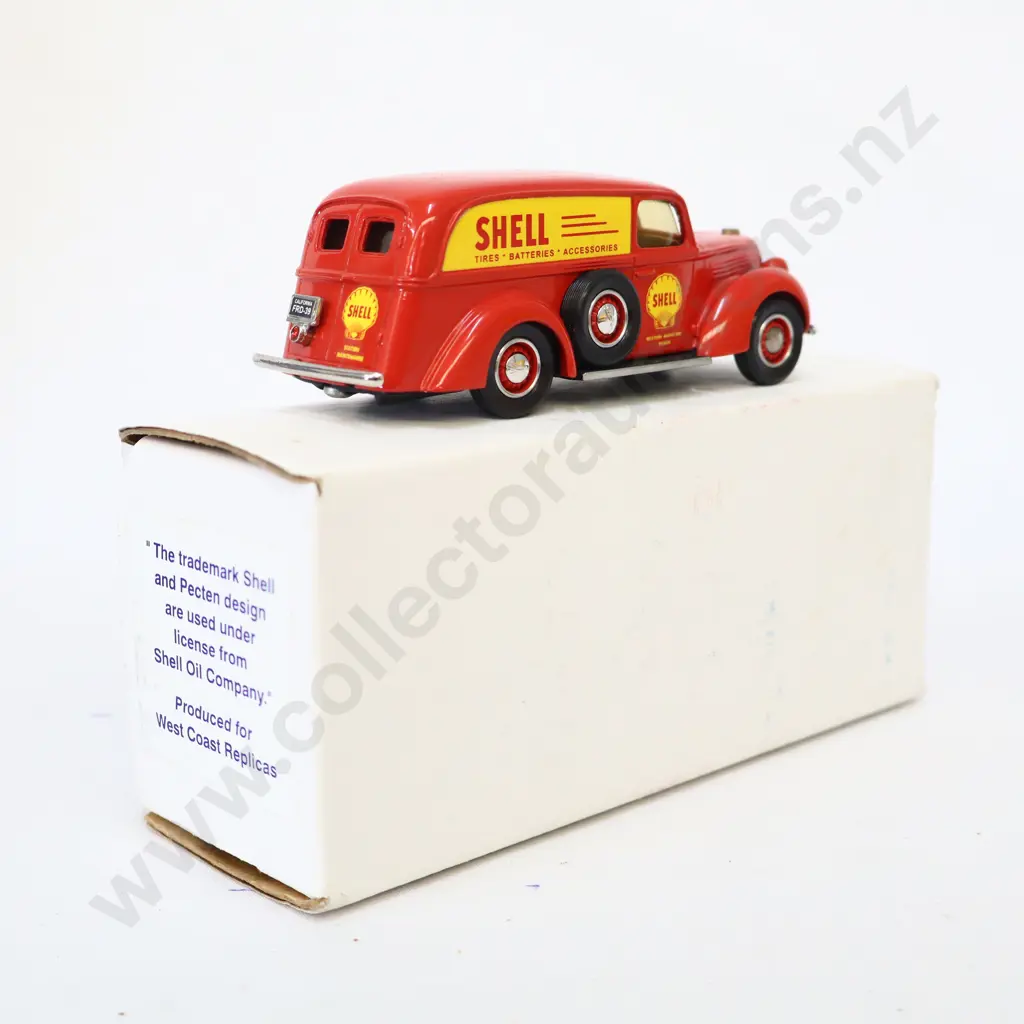 1/43 Durham Classics 1939 Ford Panel Van Shell Oil Limited 1 of 250 Image 1++
