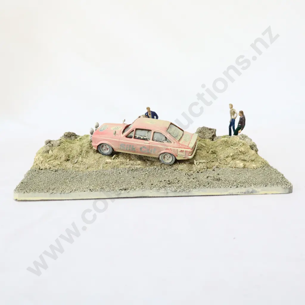 1/43  Diorama Ford Escort Rally Image 1++