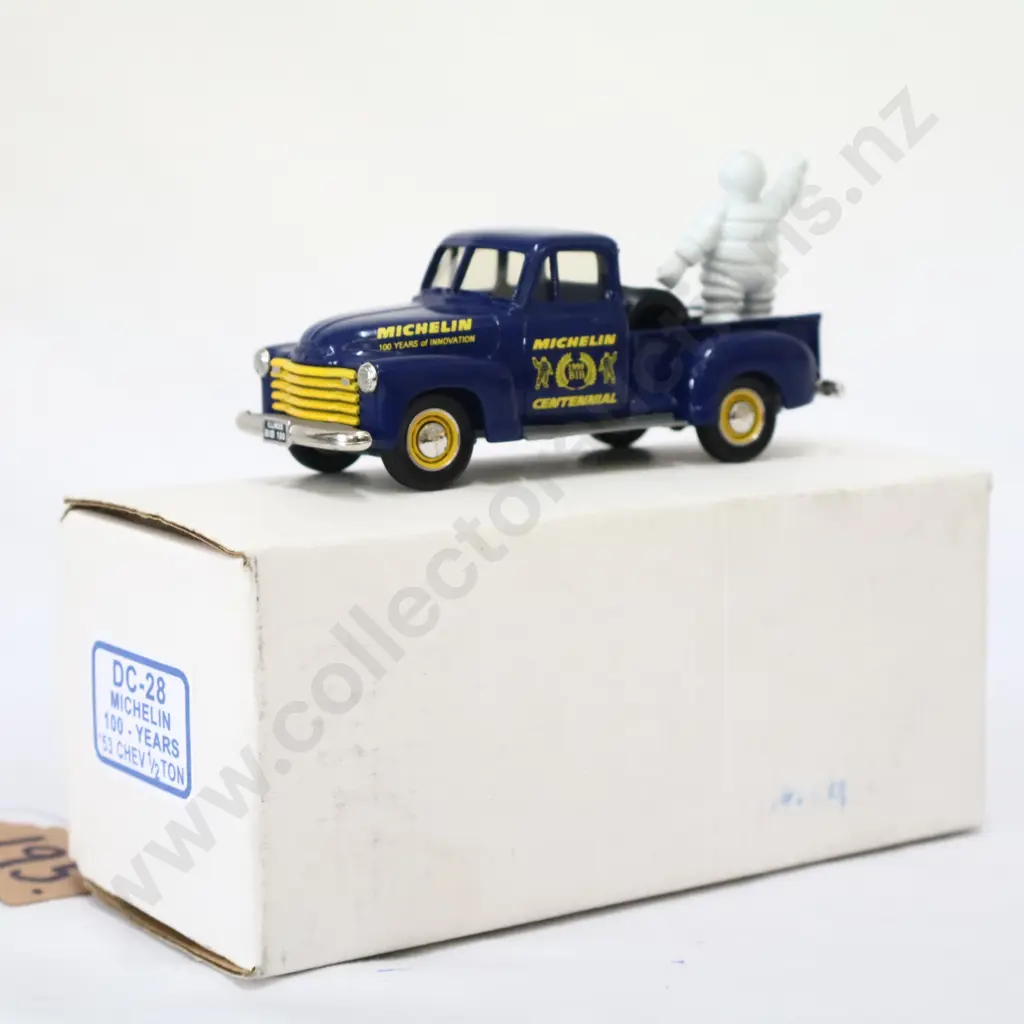 1/43 Durham Classics 1953 Chevrolet Michelin 100 Years Image 1++