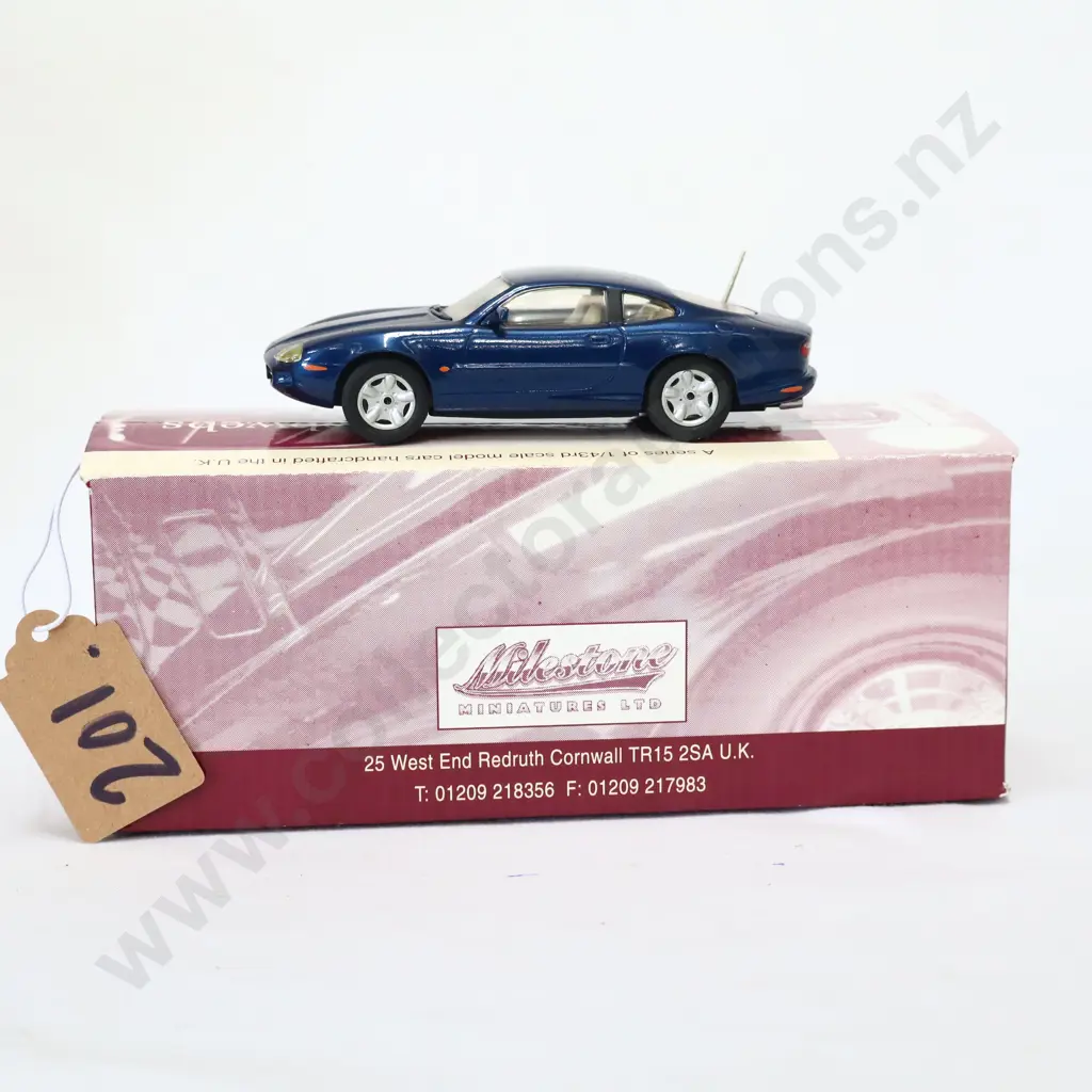 1/43 Milestone Models 1996 Jaguar XK8 Coupe Image 1++