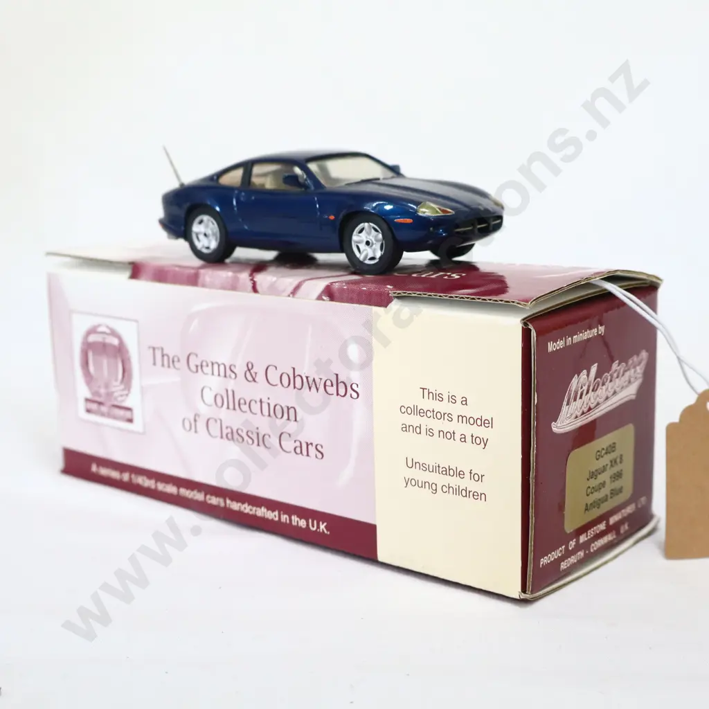 1/43 Milestone Models 1996 Jaguar XK8 Coupe Image 1++