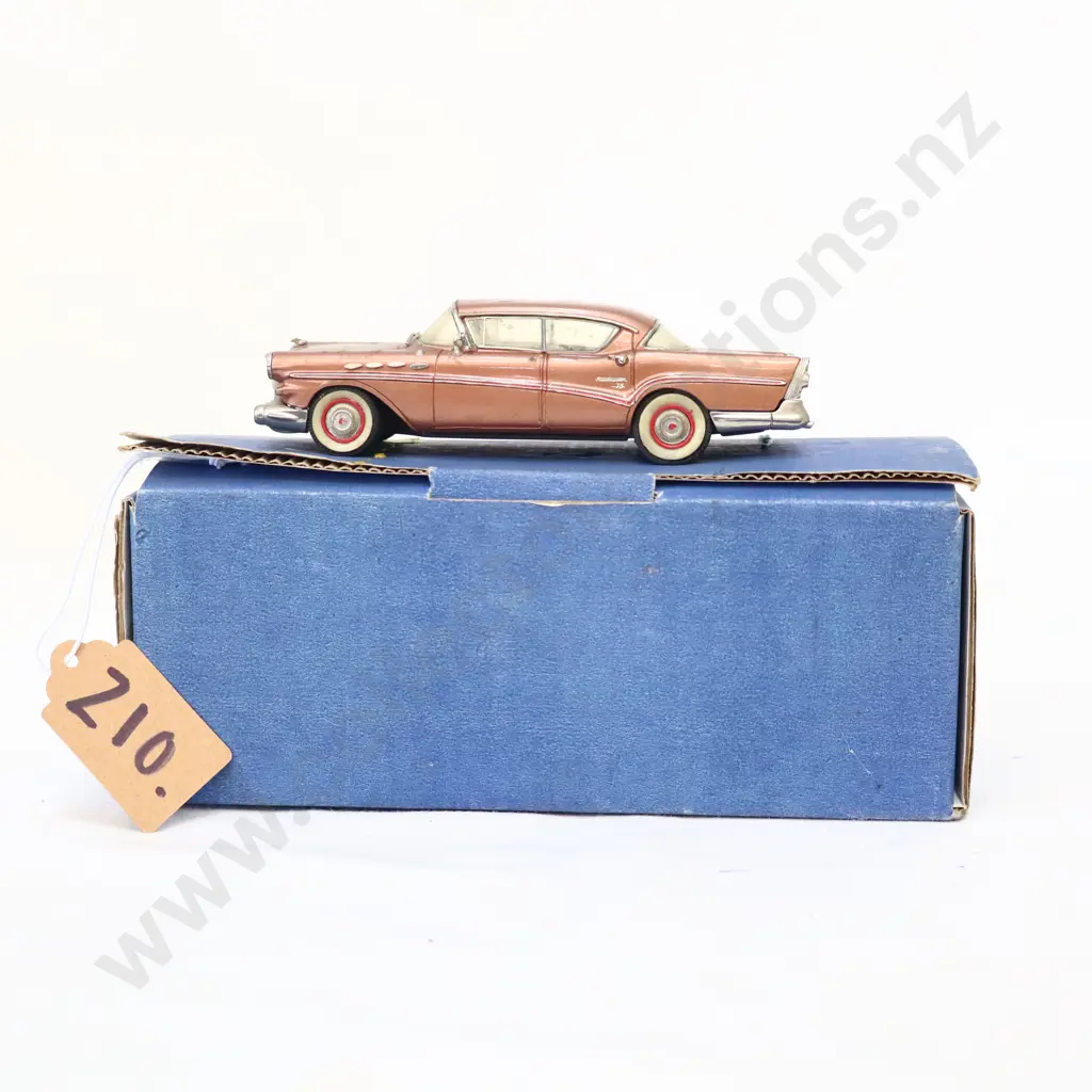 1/43 Conquest Models 1957 Buick Roadmaster 75 4 Door Riviera Hardtop Image 1++
