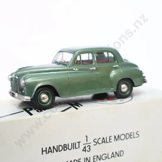 1/43 Pathfinder Models 1952 Humber Haek Mk IV