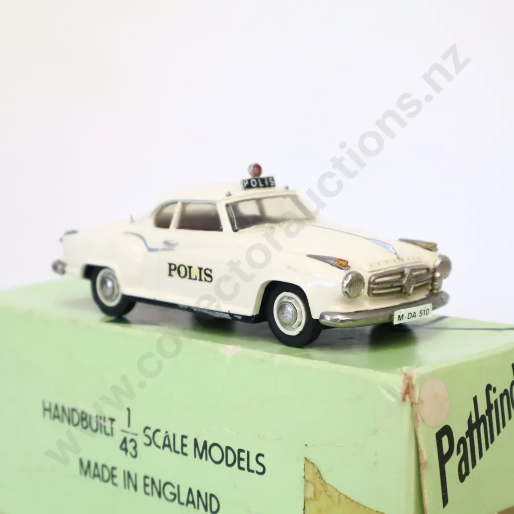 1/43 Pathfinder Models 1959 Isabella Coupe Image 1++