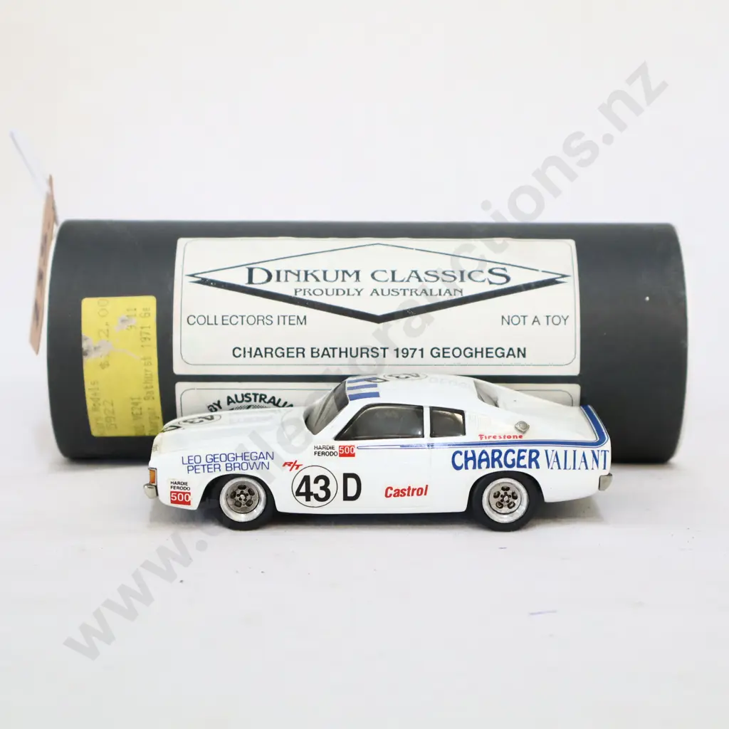 1/43 Dinkum Classics Charger Bathurst 1971 Geoghegan Image 1++