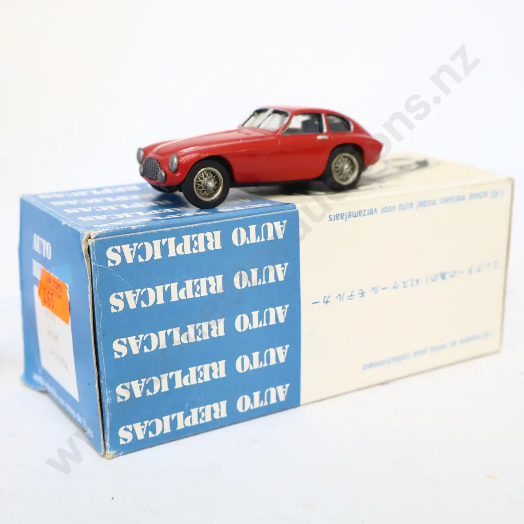 1/43 Auto Replica  Ferrari Berlinetta Image 1++