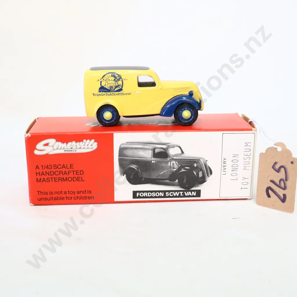1/43 Sommerville Models Fordson 5CWT Van Image 1++