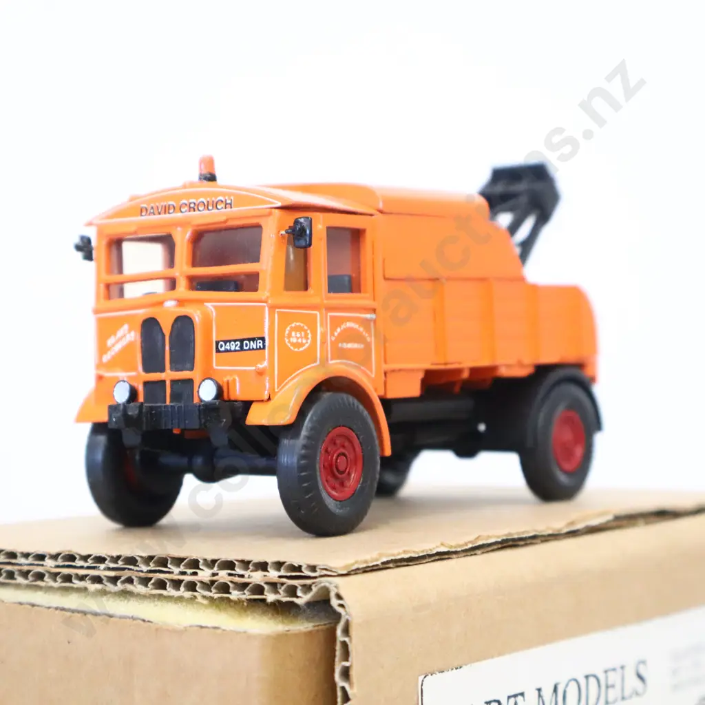 1/48 Hart Models Matador Recovery Truck Image 1++