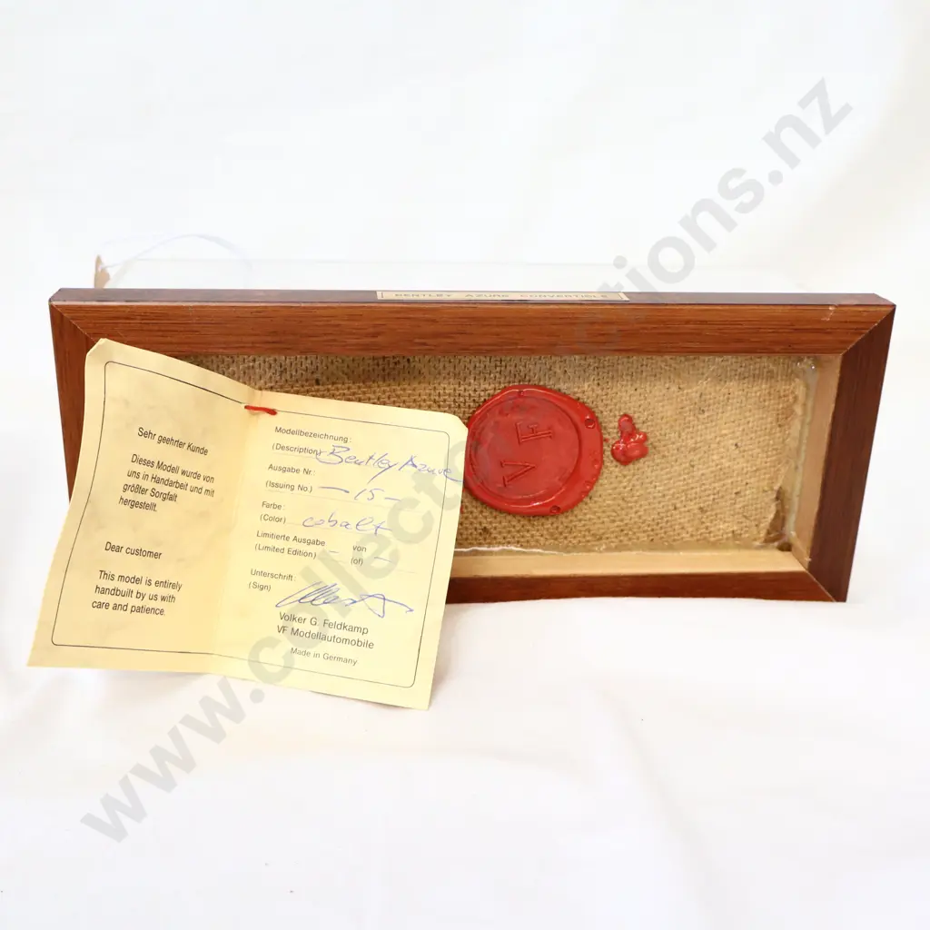 1/43 Echtheitszertifikat Bentley Azure Covertible Image 1++