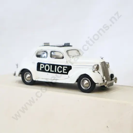 1/43 K & R Replicas Ford V8 Pilot Police Car