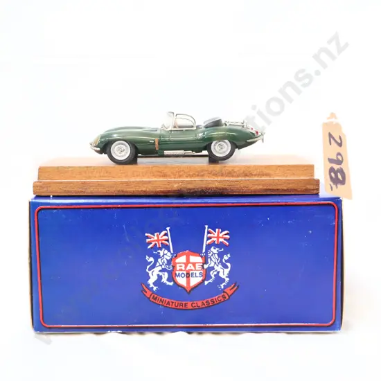 1/43 RAE Models Jaguar XKSS