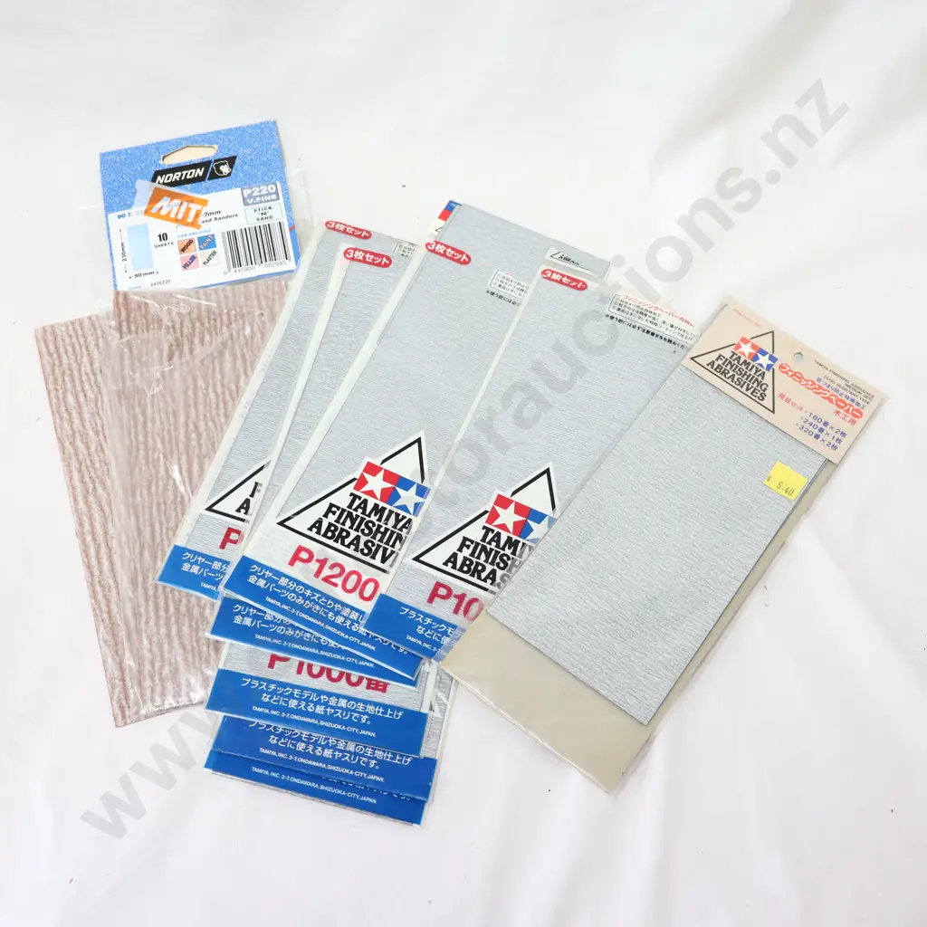 Modelling Sand Paper Image 1++