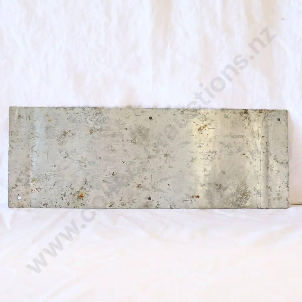 Hawke's Bay Daily Telegraph Tin Sign Image 1++