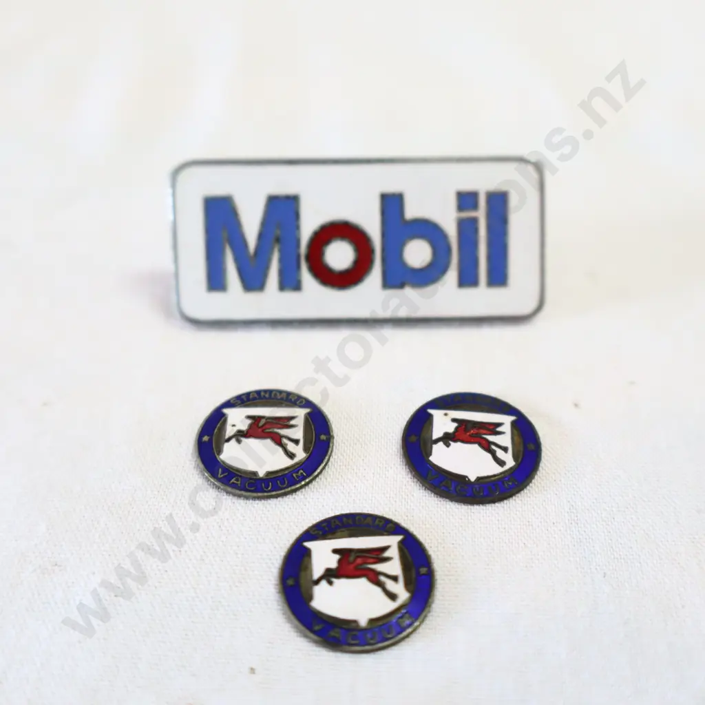 Mobil Hat Badge And Three Vacuum Enamel Badges Image 1++