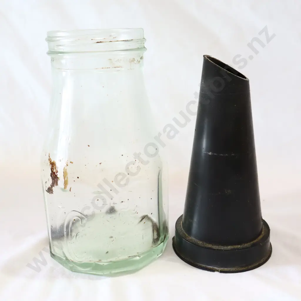 Castrol 1 Pint Oil Bottle Image 1++