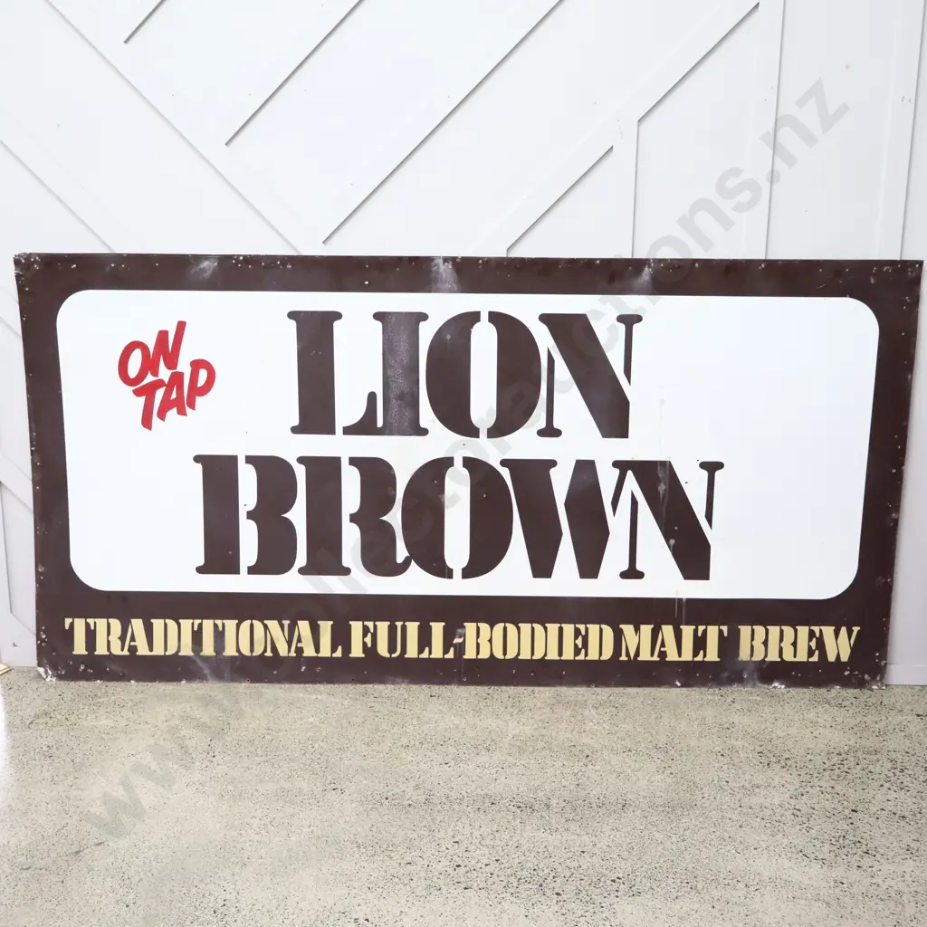 LARGE Lion Brown Tin Sign Image 1++