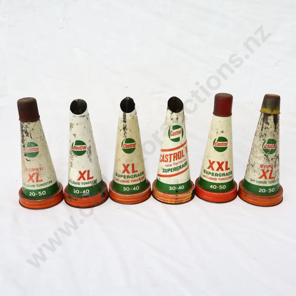 Castrol Oil Bottle Tops x 6 Image 1++