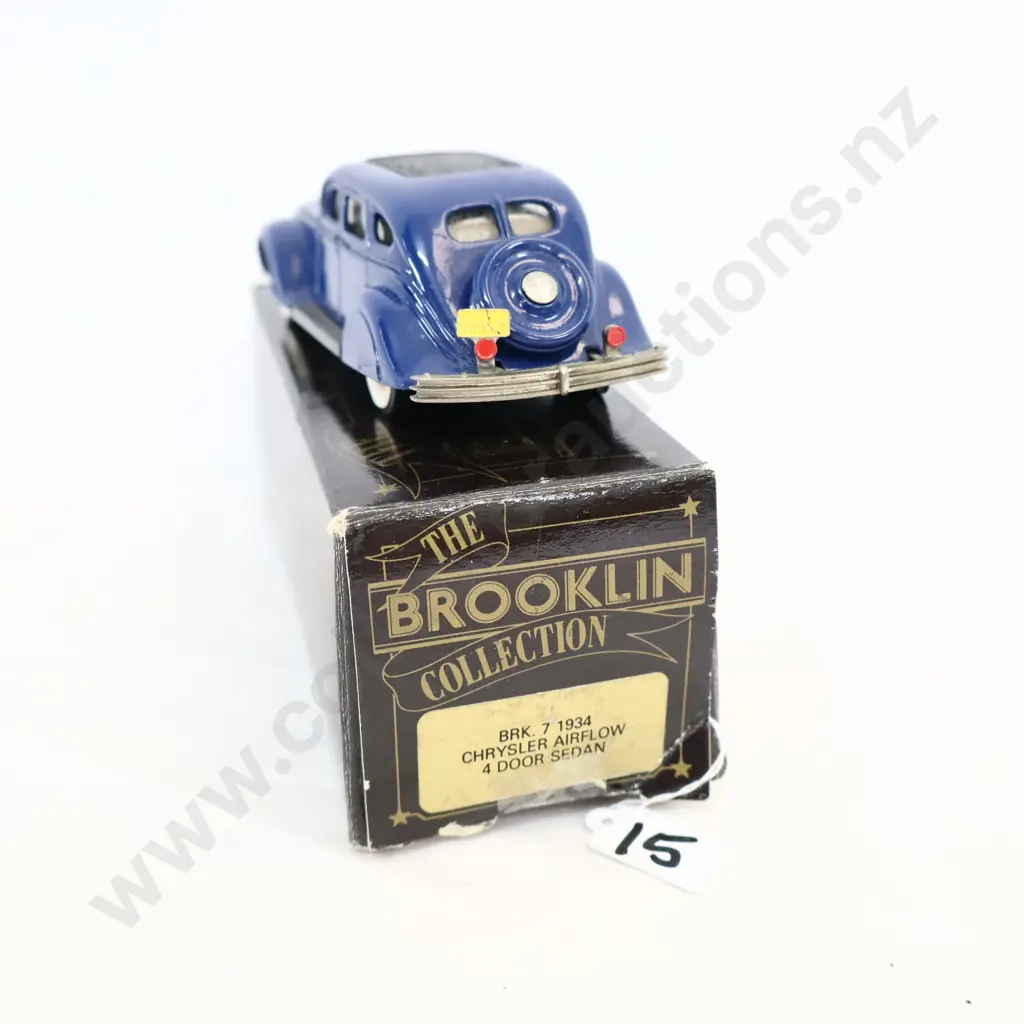 1/43 Brooklin Models 1934 Chrysler Airflow Image 1++