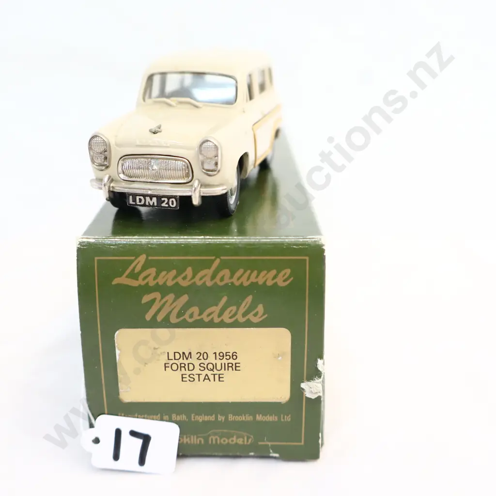 1/43 Landsdown Models 1956 Ford Squire Image 1++