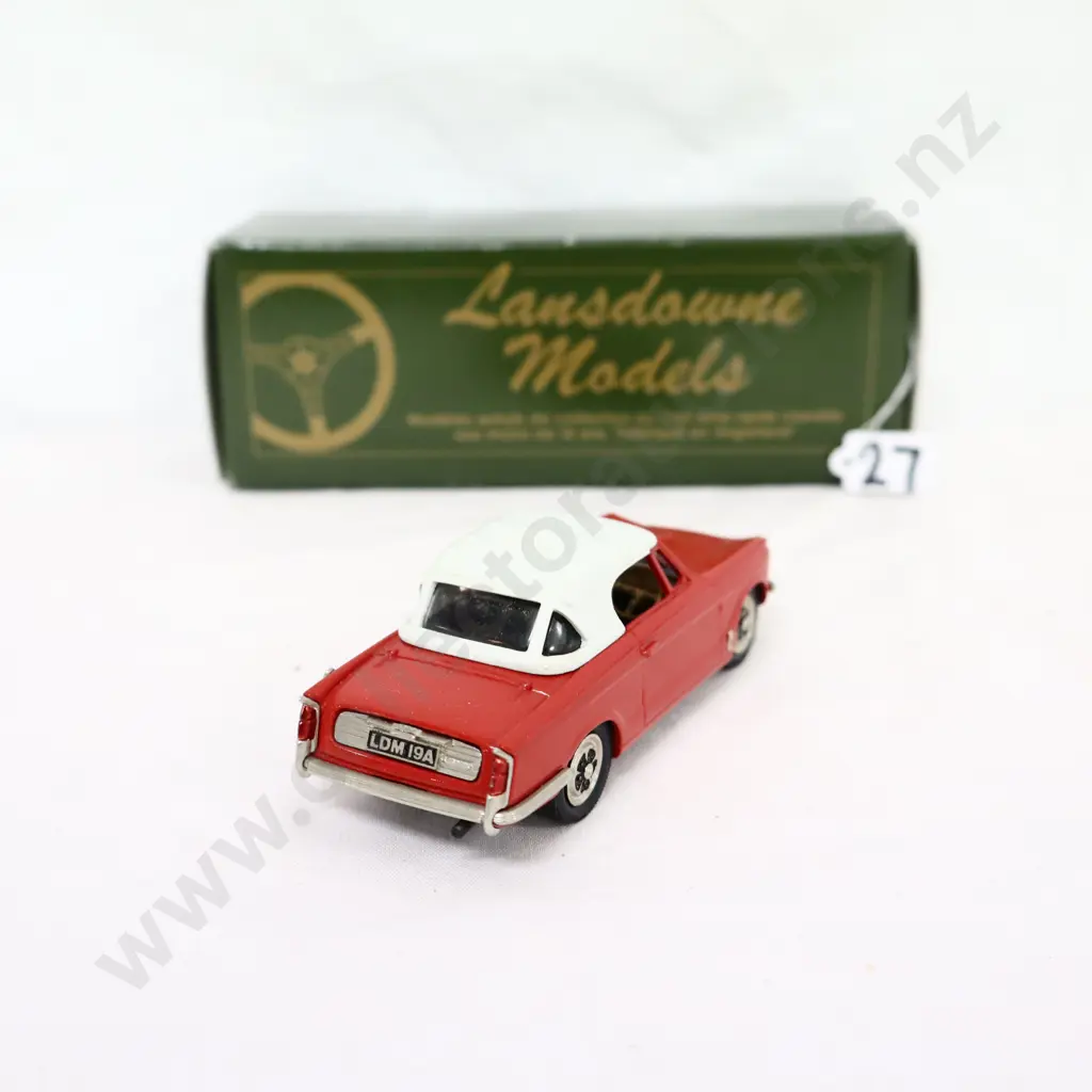 1/43 Landsdown Models 1968 Triumph Vitesse Image 1++