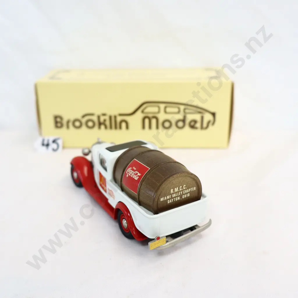 1/43 Brooklin Models 1936 Dodge Van Coca Cola McDonalds Image 1++
