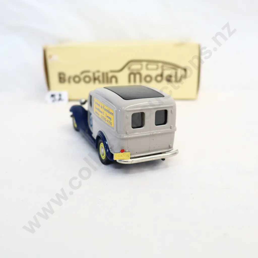 1/43 Brooklin Models 1938 Dodge Van Image 1++