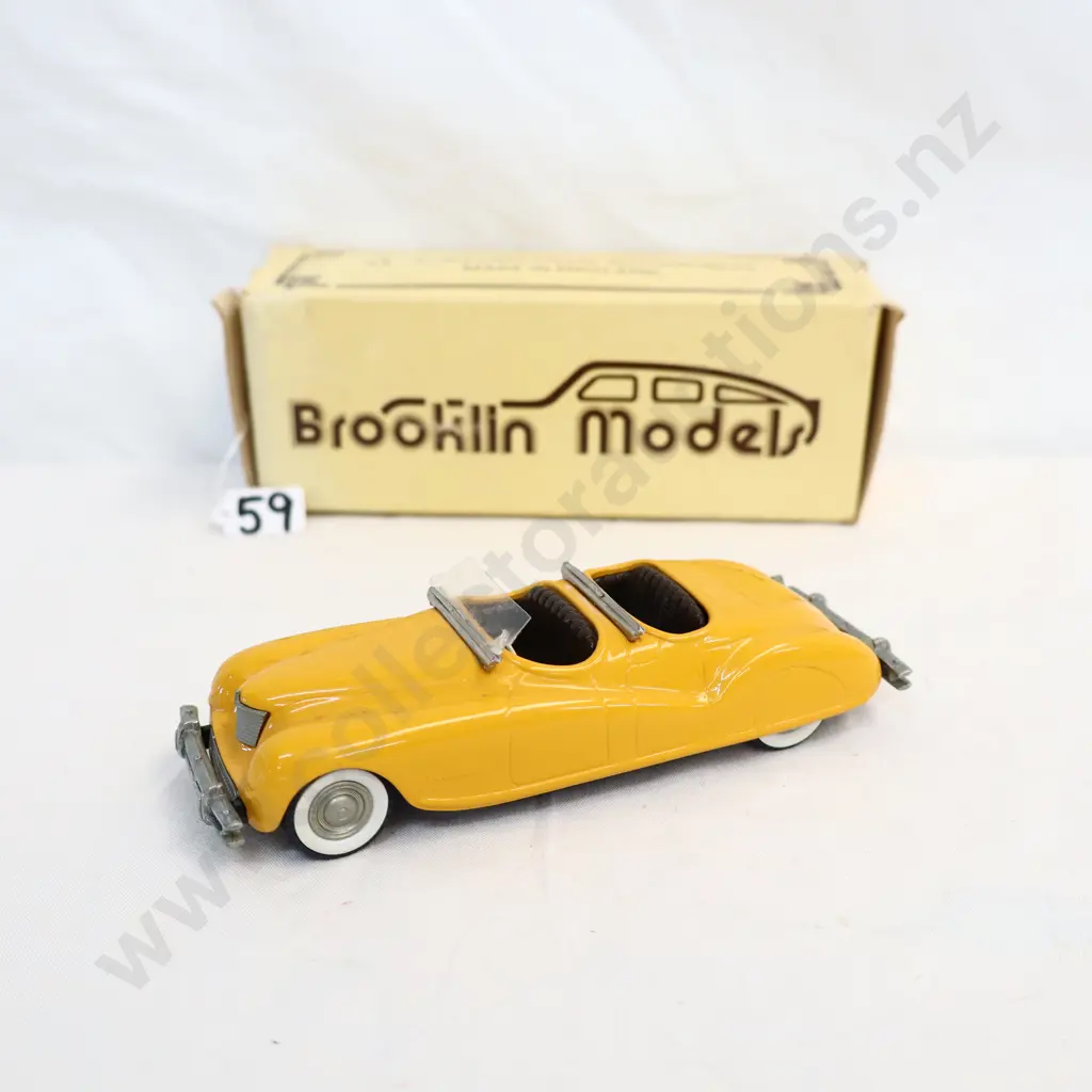 1/43 Brooklin Models 1940 Chrysler Newport Image 1++