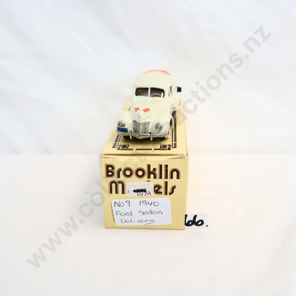 1/43 Brooklin Models 1940 Ford Sedan Delivery Image 1++